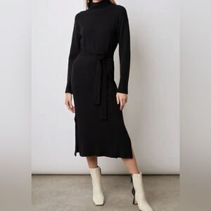Rails Mila Tie waist sweater dress. Size medium NWOT